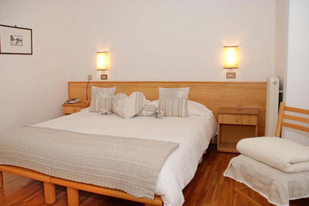 Albergo Centrale Santo Stefano Di Cadore Rum bild